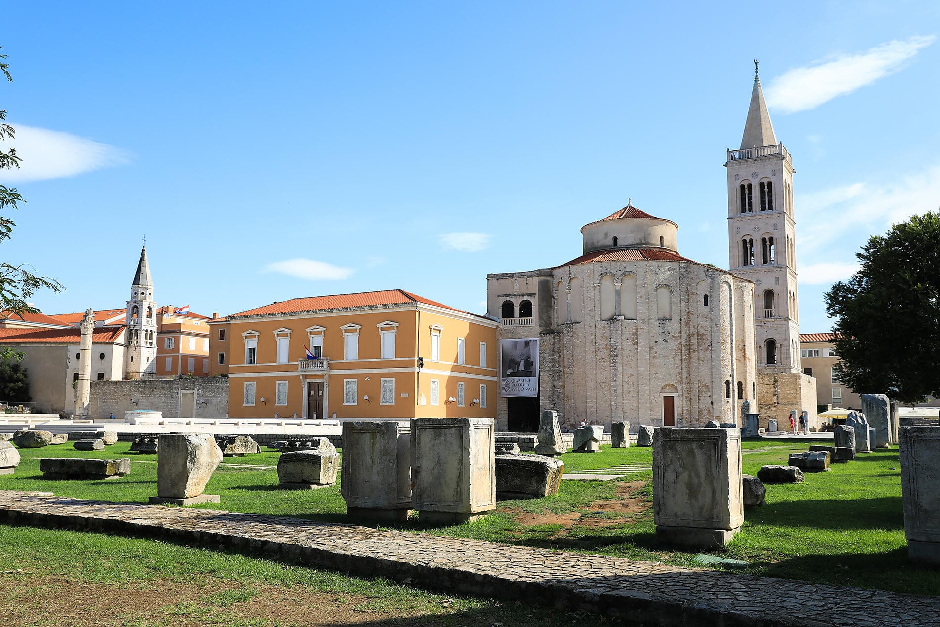 Adriatique artistique avec Pinault Collection  