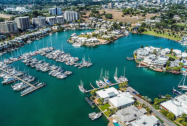 Darwin-Australia_aerial_port_AdobeStock_521406767.jpg
